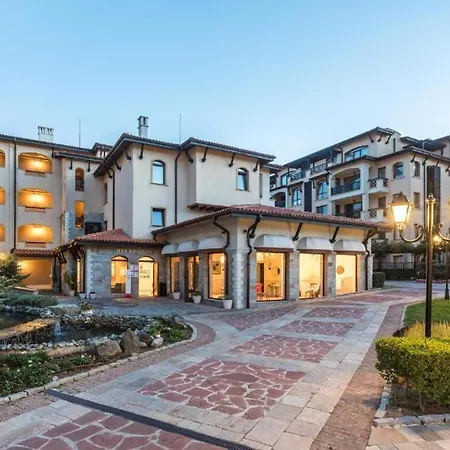 Lägenhet Oasis Club