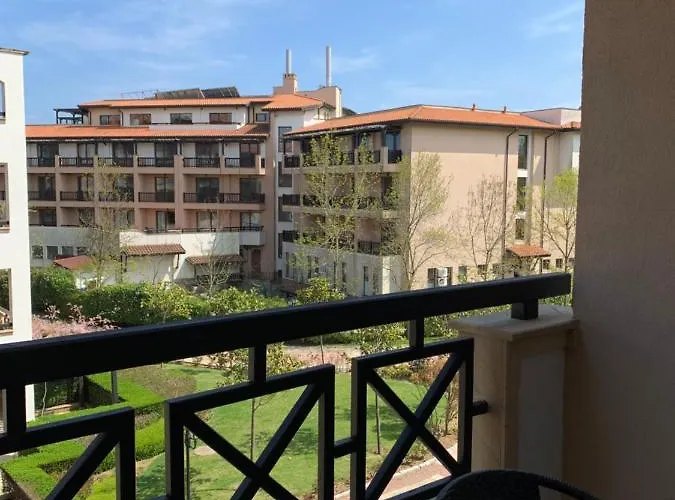 Oasis Club לוזנטס