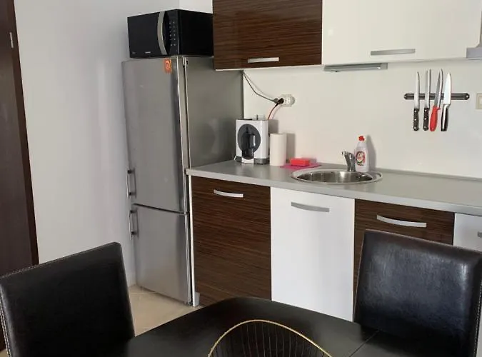 Oasis Club דירה לוזנטס